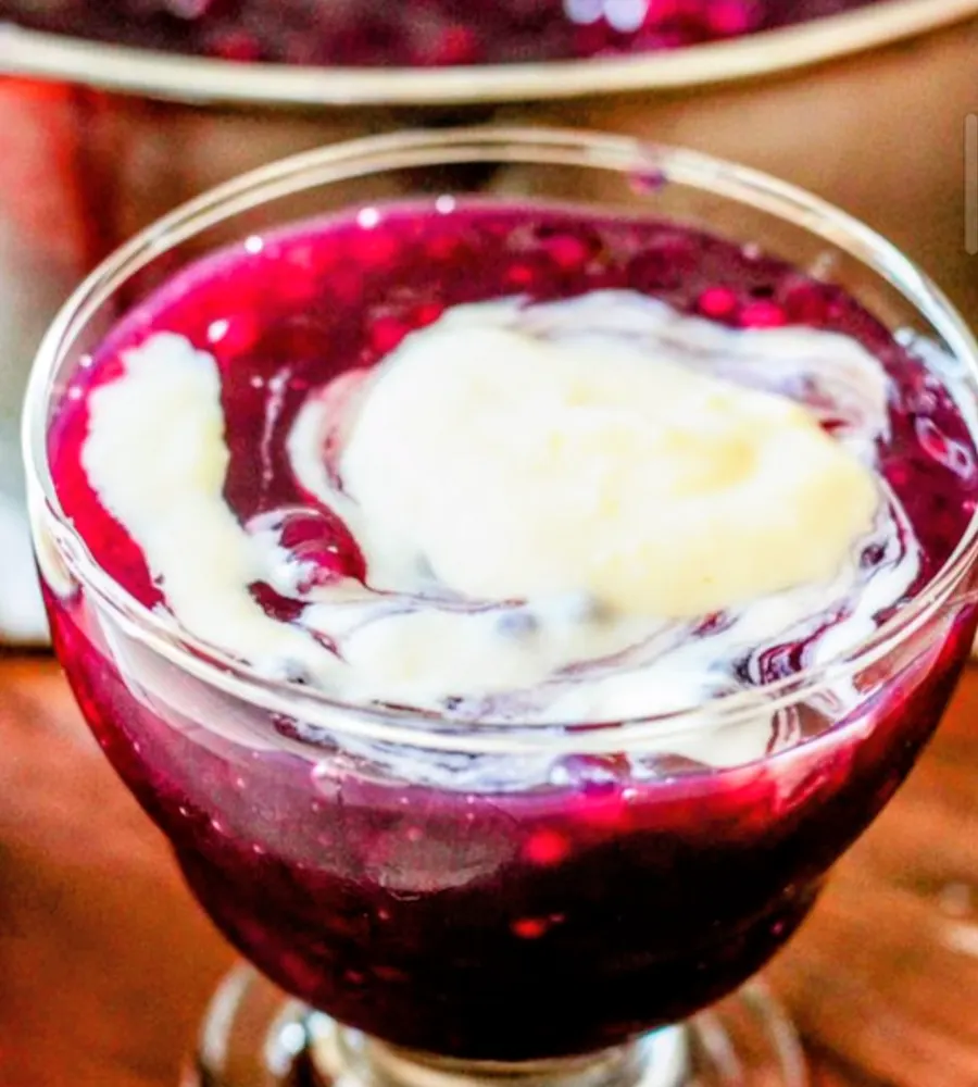 Sagu com creme
